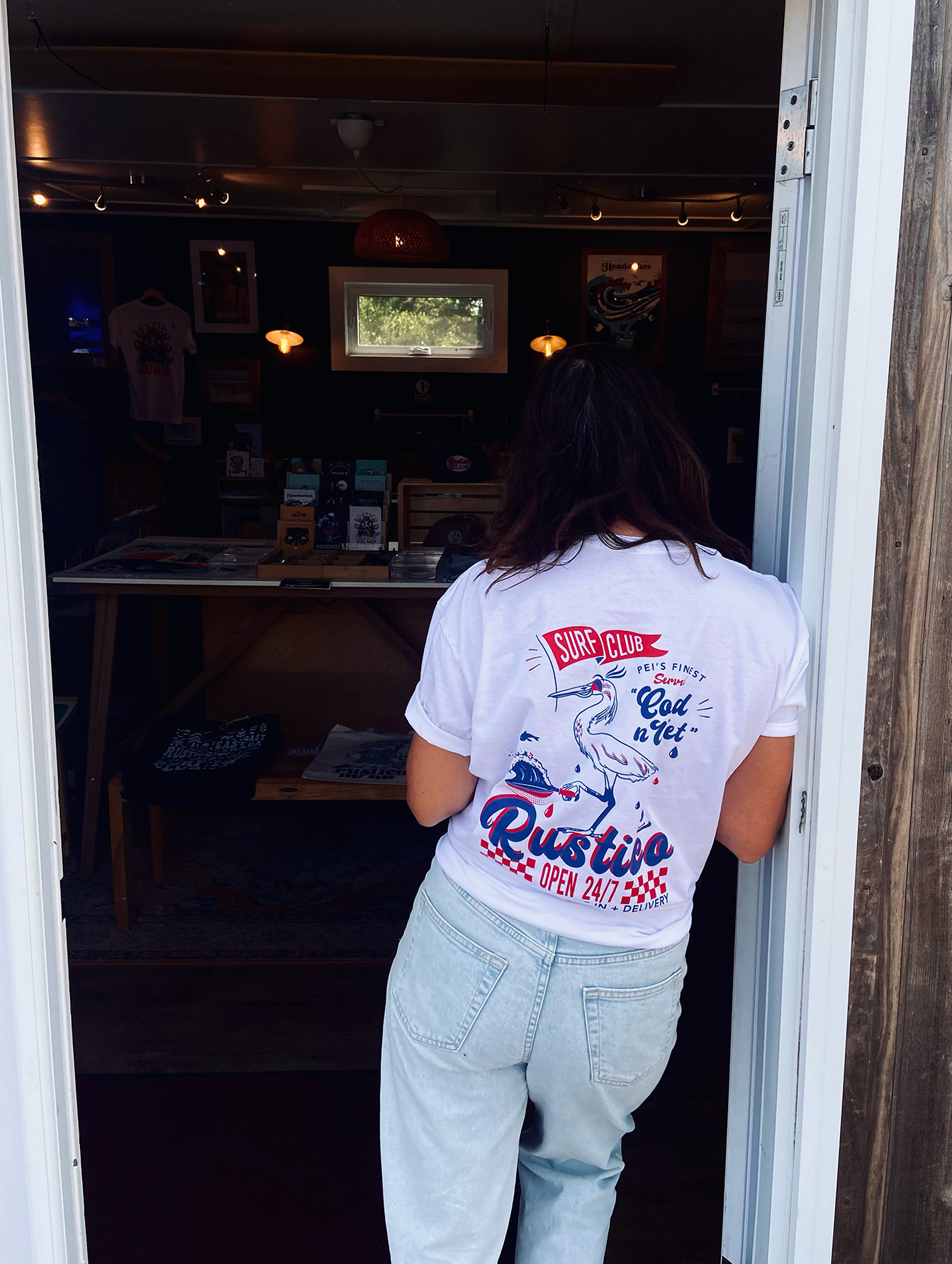 Hangry Heron Tee 🏳️